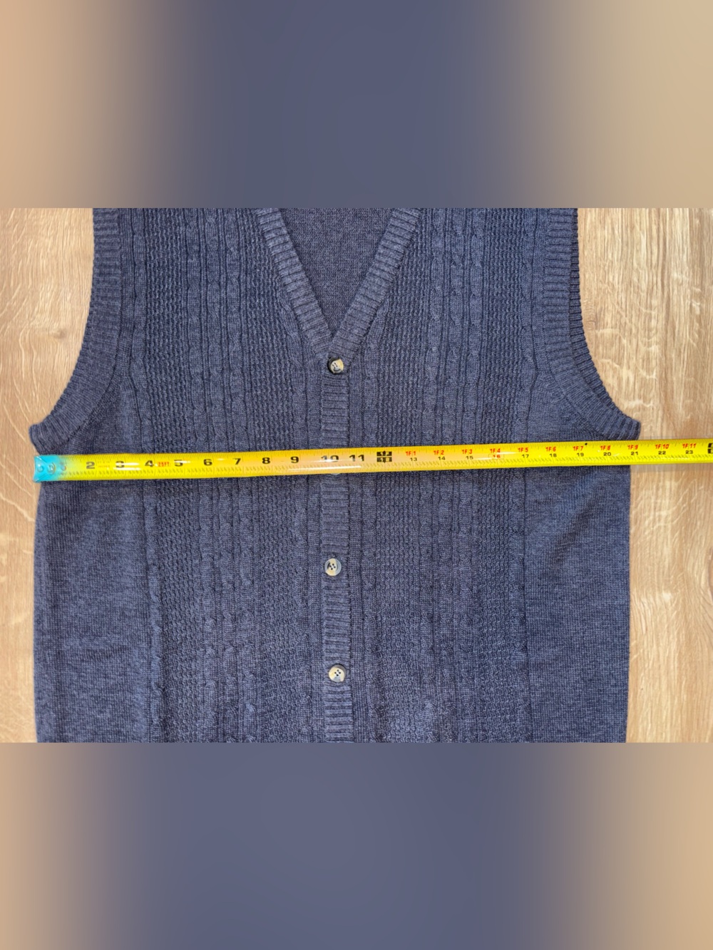 Oscar de la Renta Blur Gray Knit Sweater Vest - Picture 4 of 5